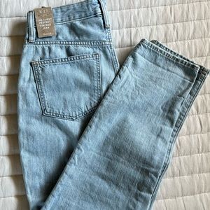 Size 27 curvy perfect vintage Madewell jeans